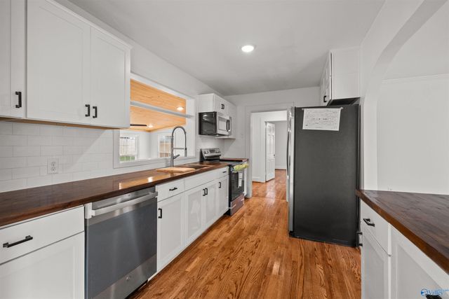 935 Oakview Avenue, Gadsden, AL 35901