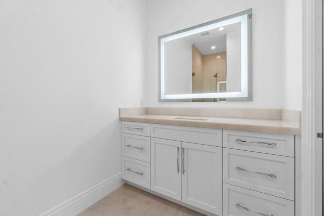 1904 SE Sailfish Point Boulevard, Stuart, FL 34996