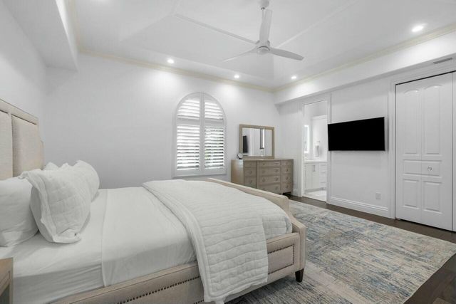 1904 SE Sailfish Point Boulevard, Stuart, FL 34996
