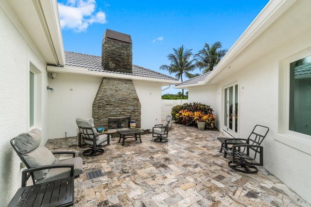 1904 SE Sailfish Point Boulevard, Stuart, FL 34996