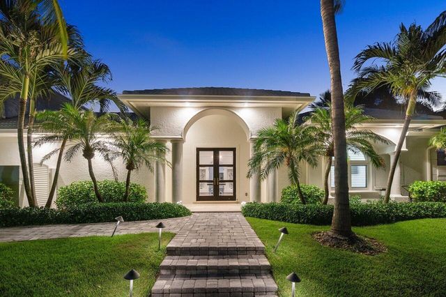 1904 SE Sailfish Point Boulevard, Stuart, FL 34996