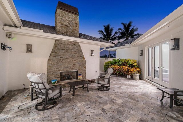1904 SE Sailfish Point Boulevard, Stuart, FL 34996