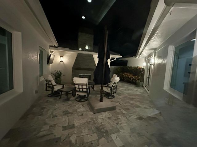 1904 SE Sailfish Point Boulevard, Stuart, FL 34996