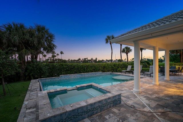 1904 SE Sailfish Point Boulevard, Stuart, FL 34996
