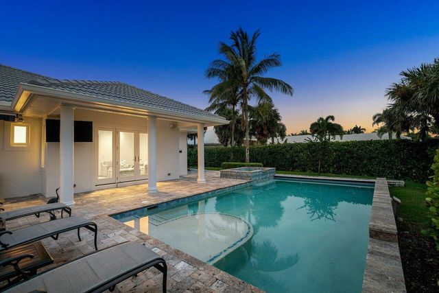 1904 SE Sailfish Point Boulevard, Stuart, FL 34996