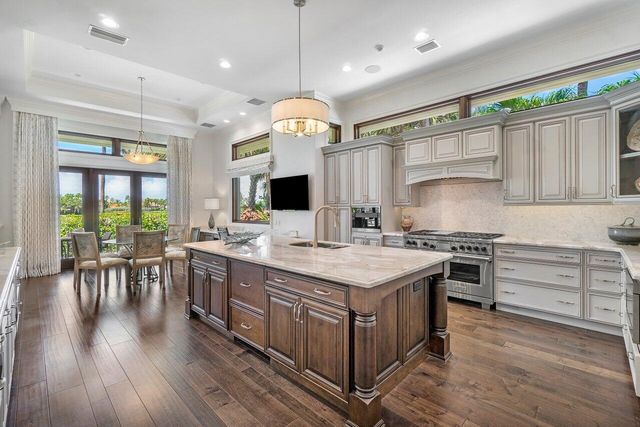 1904 SE Sailfish Point Boulevard, Stuart, FL 34996
