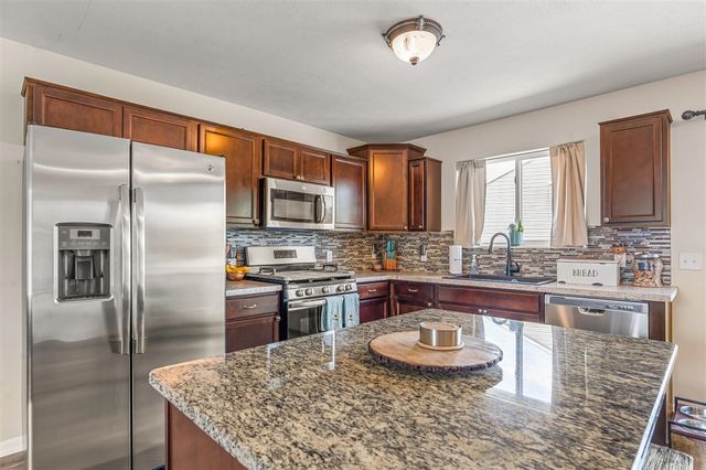 13793 E Harmony Court, Sparta, MI 49345