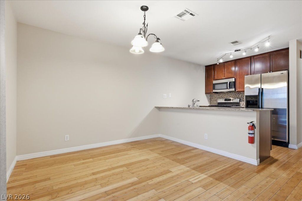 5656 Sea Breeze Avenue, Las Vegas, NV 89110 — photo 5