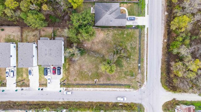 5405 E Houston Road, Houston, TX 77028