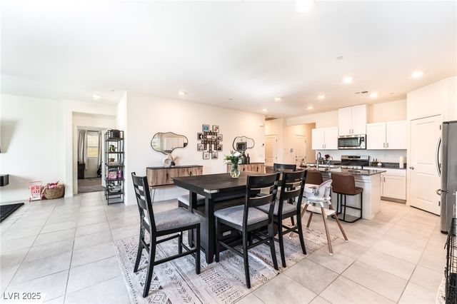 10947 Artisan Ranch Avenue, Las Vegas, NV 89166