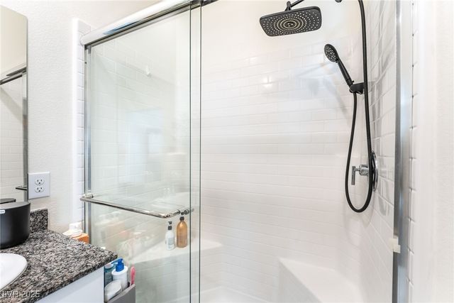 10947 Artisan Ranch Avenue, Las Vegas, NV 89166