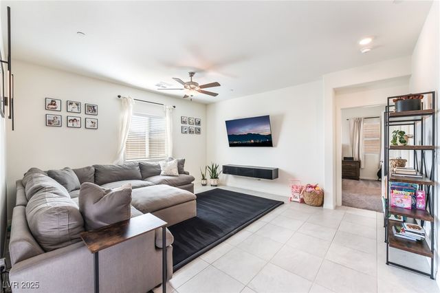 10947 Artisan Ranch Avenue, Las Vegas, NV 89166