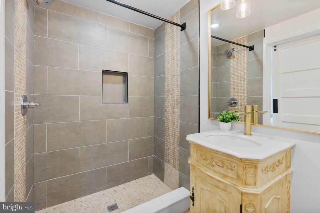 2305 N 50TH ST, Philadelphia, PA 19131 — photo 4
