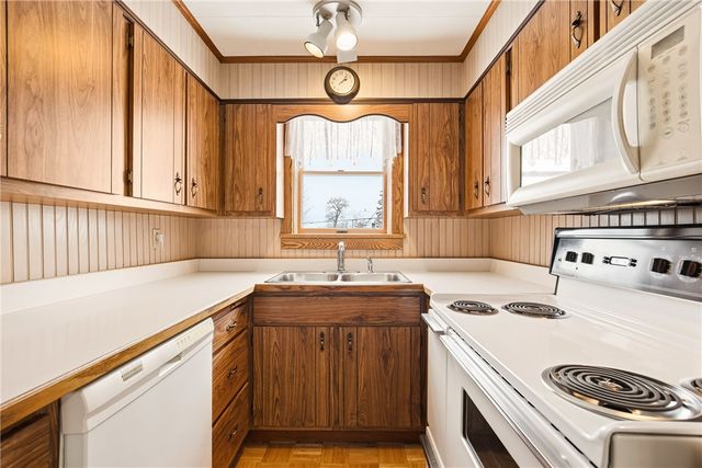 211 N Vincent Ave, Somerset Boro, PA 15501