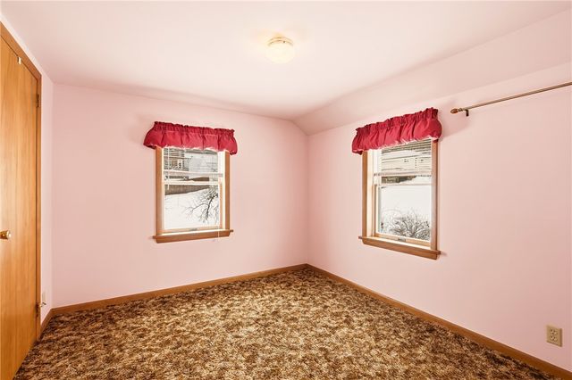 211 N Vincent Ave, Somerset Boro, PA 15501