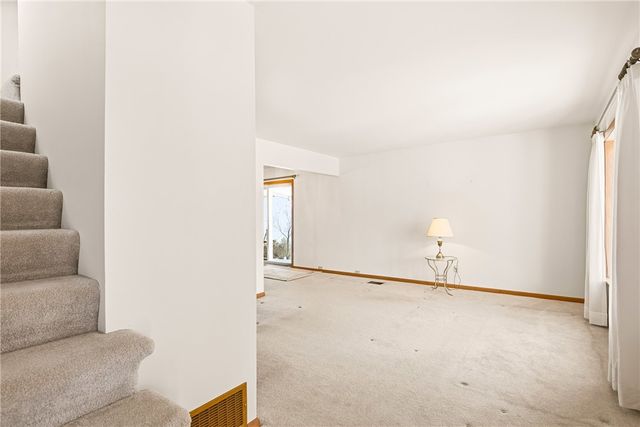 211 N Vincent Ave, Somerset Boro, PA 15501