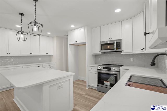 503 N Main St, Darlington, SC 29532