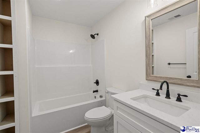 503 N Main St, Darlington, SC 29532