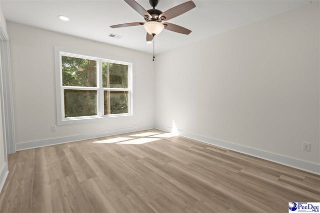 503 N Main St, Darlington, SC 29532