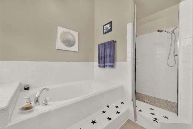 10353 Oak Ranch Lane, Escondido, CA 92026