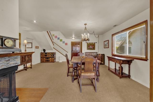 10353 Oak Ranch Lane, Escondido, CA 92026