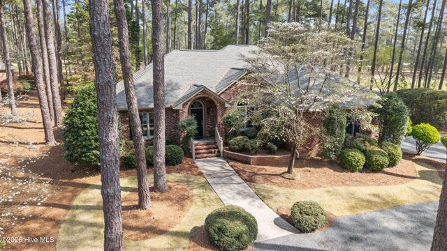 12 Tayport Court, Pinehurst, NC 28374