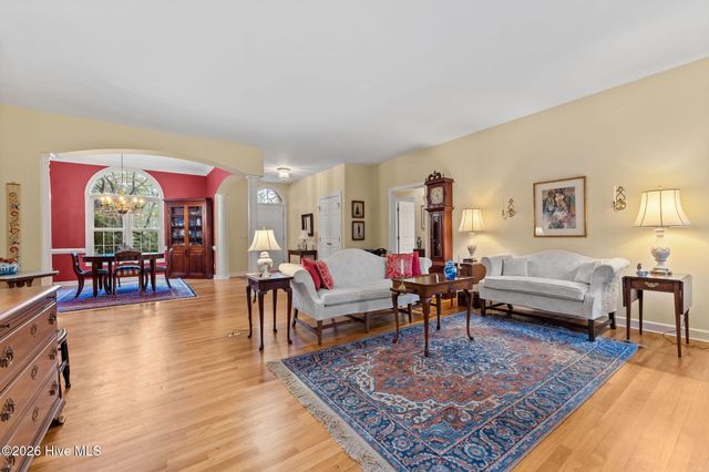 12 Tayport Court, Pinehurst, NC 28374