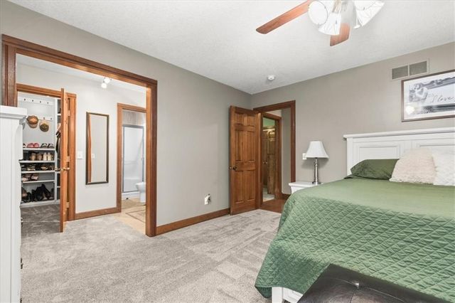 926 E Myrtle Street, Pleasant Hill, MO 64080