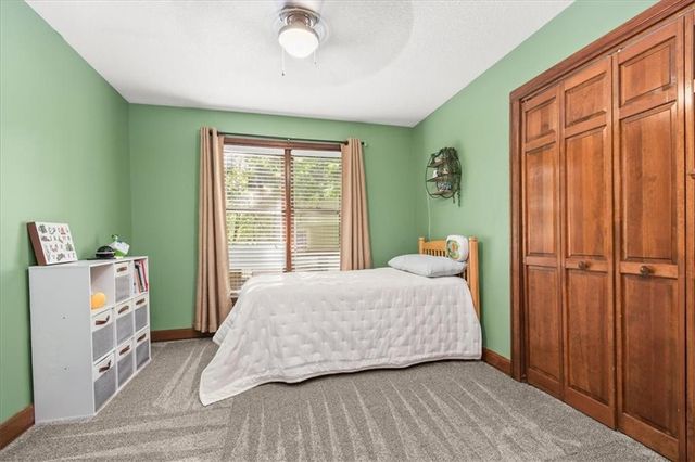 926 E Myrtle Street, Pleasant Hill, MO 64080