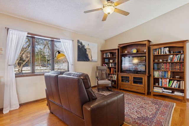 2320 Timber Trail E, Maplewood, MN 55119