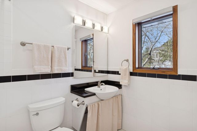 2320 Timber Trail E, Maplewood, MN 55119