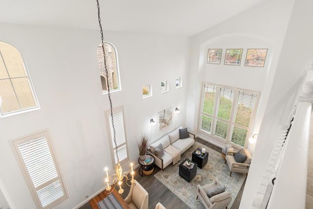 945 Sierra Park Ln, Sacramento, CA 95864