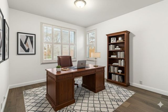 945 Sierra Park Ln, Sacramento, CA 95864