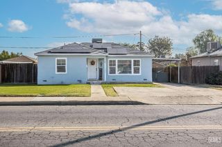 22 Real Road, Bakersfield, CA 93309