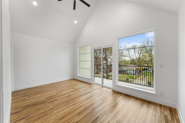 2619 Emmett Street, Dallas, TX 75211