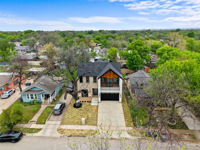 2619 Emmett Street, Dallas, TX 75211