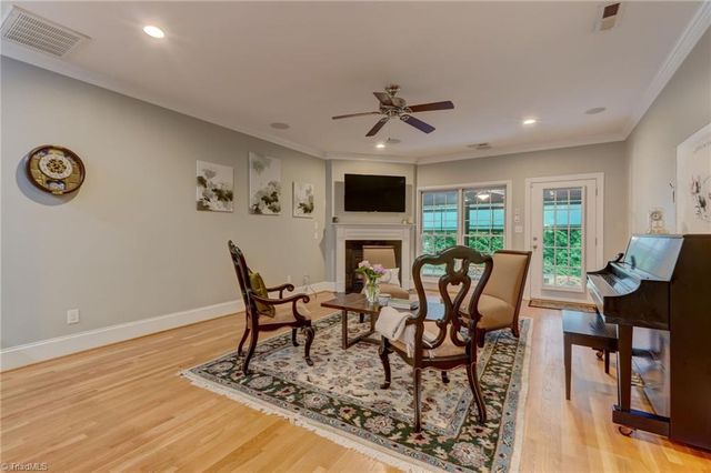 2602 SOUTHERN GATES Drive, Greensboro, NC 27410