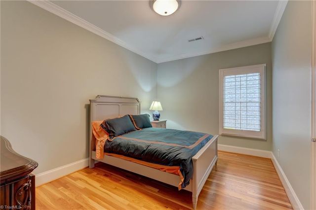 2602 SOUTHERN GATES Drive, Greensboro, NC 27410