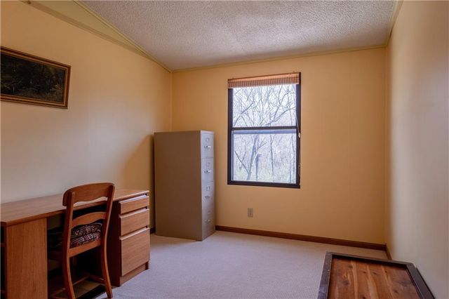 1982 E 100 Road, Lecompton, KS 66050