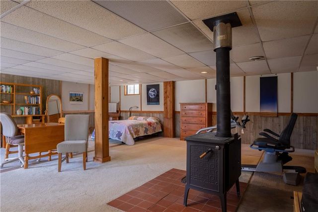 1982 E 100 Road, Lecompton, KS 66050