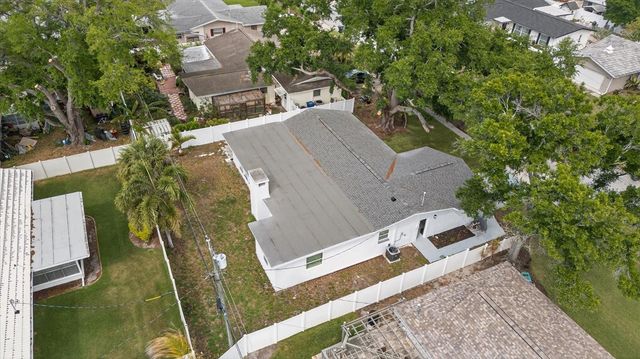 1864 PARADISE LANE, Clearwater, FL 33756