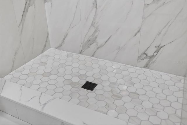 1864 PARADISE LANE, Clearwater, FL 33756