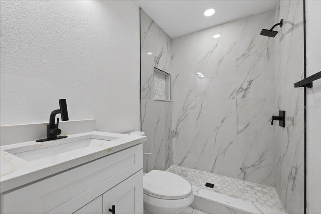 1864 PARADISE LANE, Clearwater, FL 33756