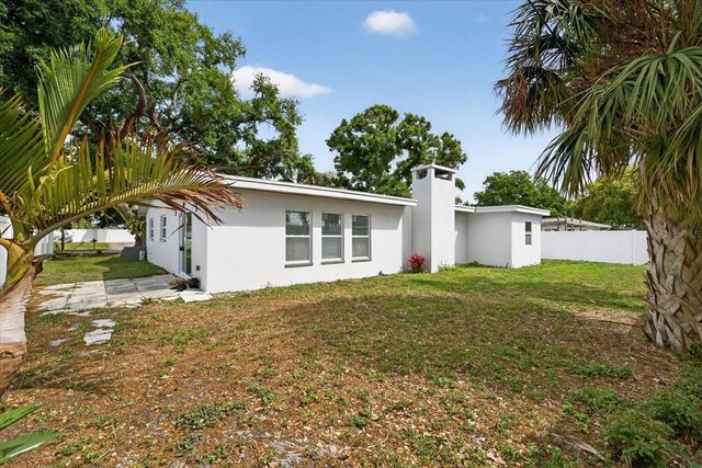 1864 PARADISE LANE, Clearwater, FL 33756