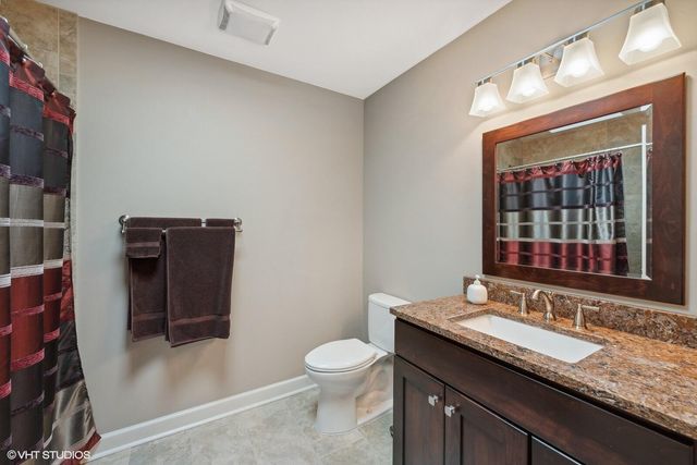 376 Tremont Court, Valparaiso, IN 46385