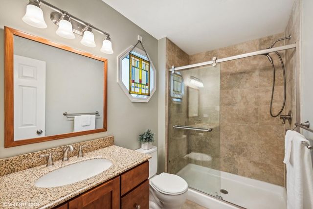 376 Tremont Court, Valparaiso, IN 46385