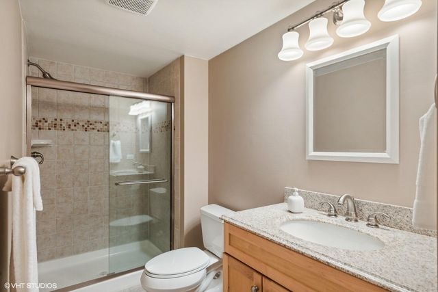 376 Tremont Court, Valparaiso, IN 46385