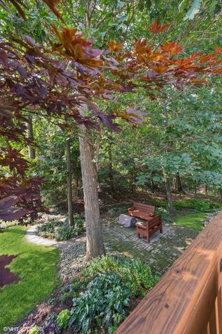 376 Tremont Court, Valparaiso, IN 46385