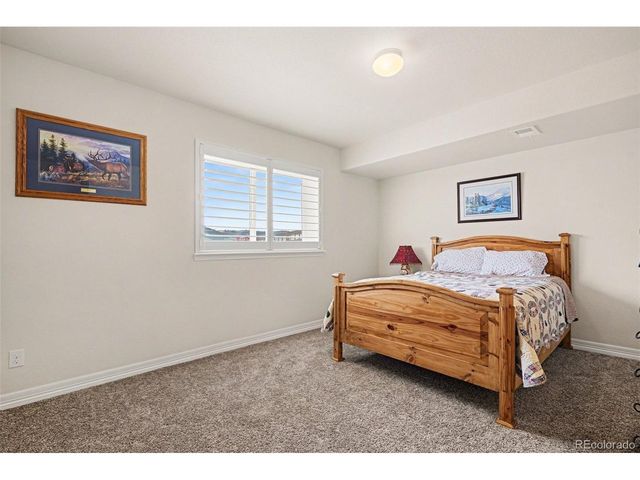 6142 Leilani Ln, Castle Rock, CO 80108