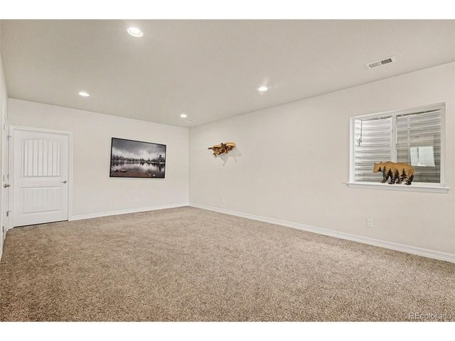 6142 Leilani Ln, Castle Rock, CO 80108